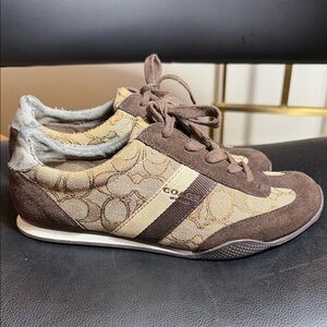 Coach Women's Brown and Cream Sneakers Sz 6.5 condition on photo